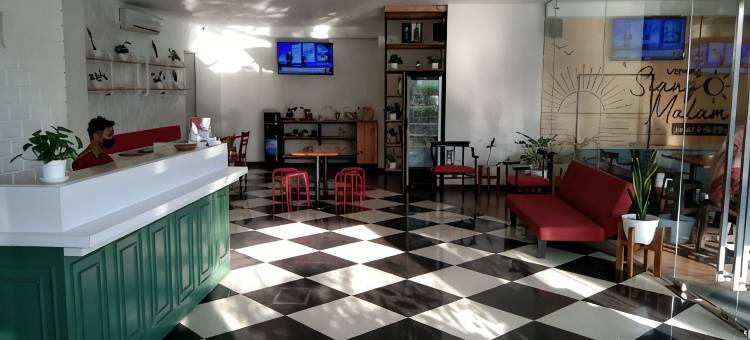德美拉酒店(DeMira Hotel)图片