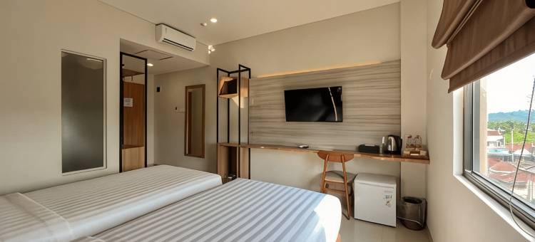 Gombong前线酒店(Front One Hotel Gombong)图片