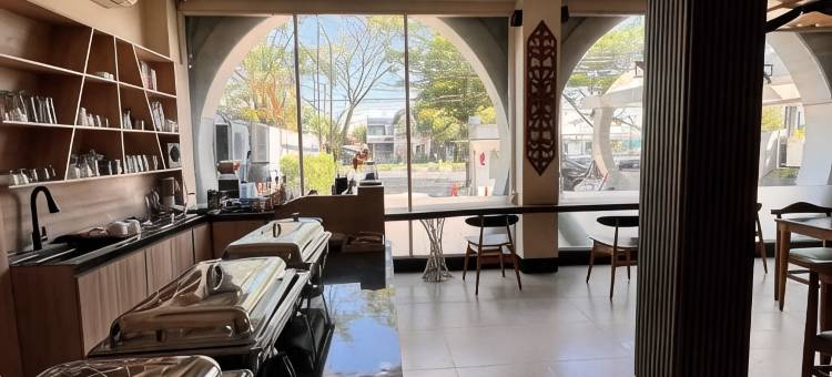帕朗卡拉亚佛维尔酒店(Fovere Hotel Palangkaraya)图片