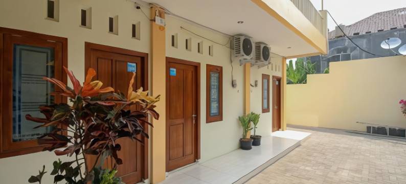 红多兹伊斯兰酒店@帕拉万西多阿乔(RedDoorz Syariah @ Pahlawan Sidoarjo)图片