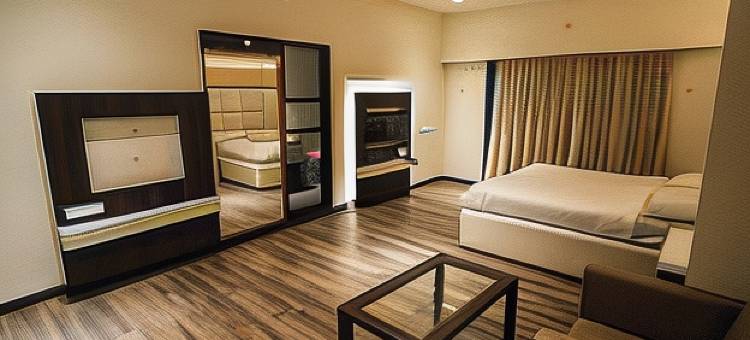 The Four Seasons Recreation图片