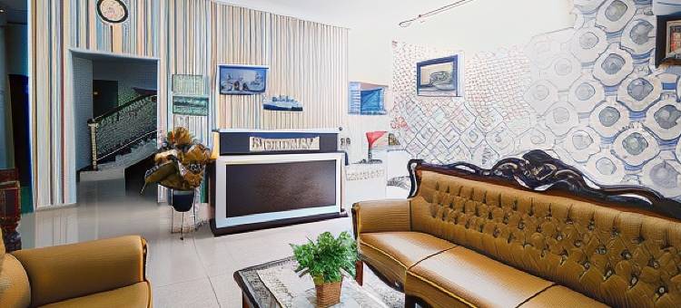 红门酒店-近爱马仕皇宫棉兰波罗尼亚(RedDoorz Near Hermes Place Polonia Medan)图片