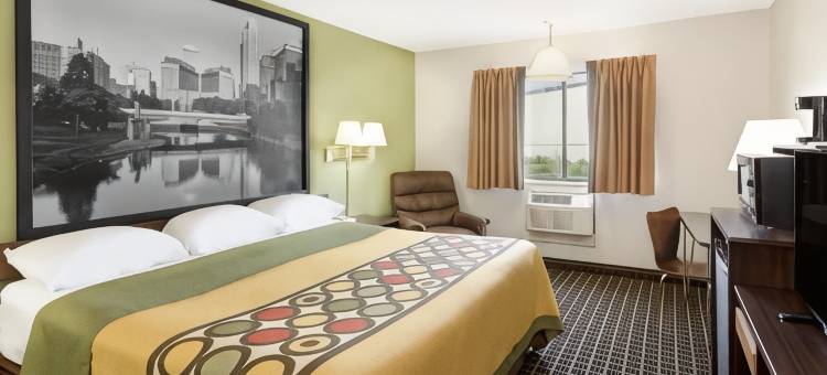 诺福克速8酒店(Super 8 by Wyndham Norfolk)图片