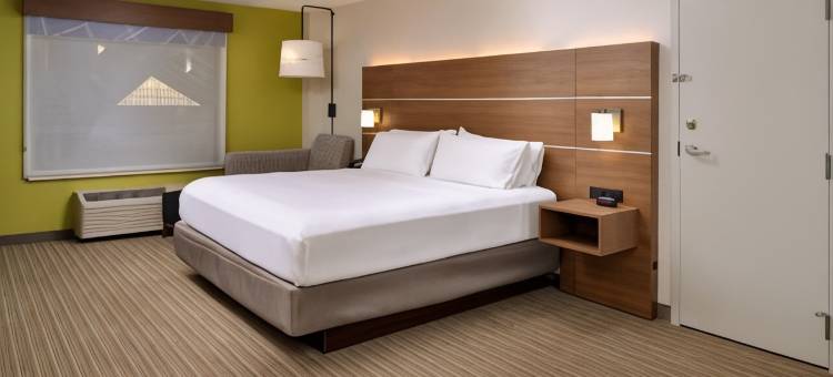 Holiday Inn Express 吹岩南(Holiday Inn Express Blowing Rock South)图片