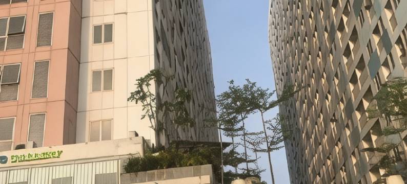 卡拉旺中央公寓 - 泻湖房(Laguna Room at Apartment Sentraland Karawang)图片