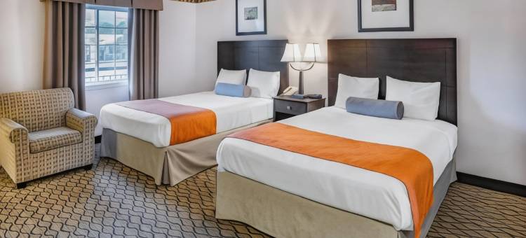 莱诺克斯豪生酒店(Howard Johnson by Wyndham Lenox)图片