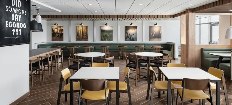 纳什维尔贝尔维尤费尔万枫酒店(Fairfield Inn & Suites Nashville Bellevue)图片