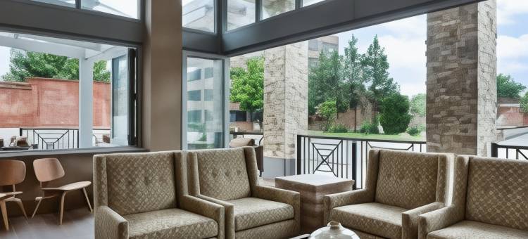 克莱顿/圣路易斯 - 广场区欢朋酒店及套房(Hampton Inn & Suites Clayton/St. Louis-Galleria Area)图片