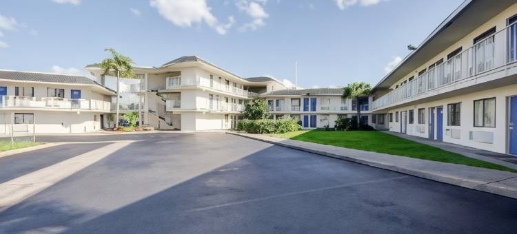 莱克兰 - 6号汽车旅馆(Motel 6 Lakeland, FL)图片