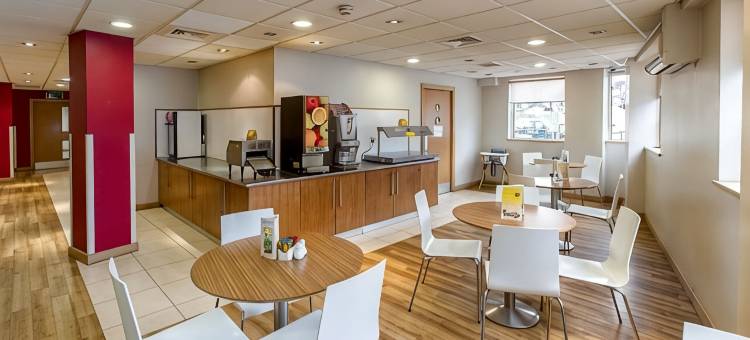 伍尔弗汉普顿中央红翼旅馆(Redwings Lodge Wolverhampton Central)图片