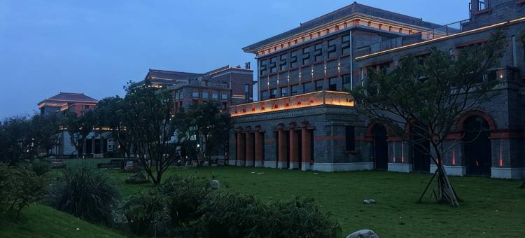 峨眉山八达旅社(峨眉火车站店)图片