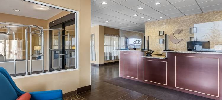 怀俄明大学附近舒适酒店及套房(Comfort Inn Near University of Wyoming)图片