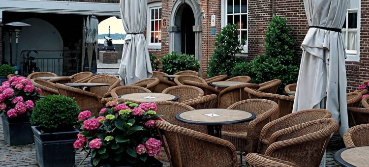 坎皮尔萨托伦旅馆(Auberge de Campveerse Toren)图片