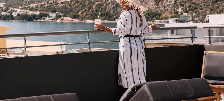 戴夫海滩酒店，布朗酒店集团成员(Dave by the Beach Loutraki, a Member of Brown Hotels)图片