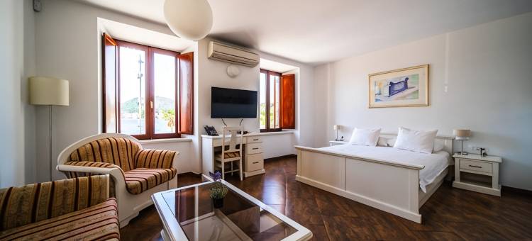 维拉丽瓦公寓(Apartments Villa Riva)图片