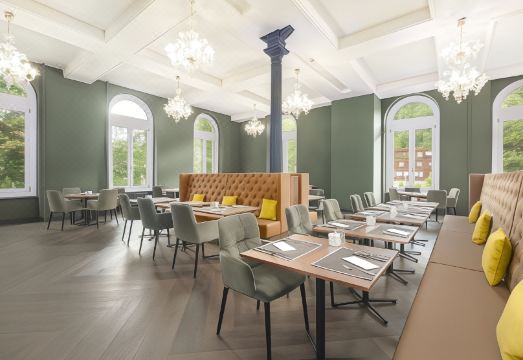 Hotel Reine Victoria Hotel Overview