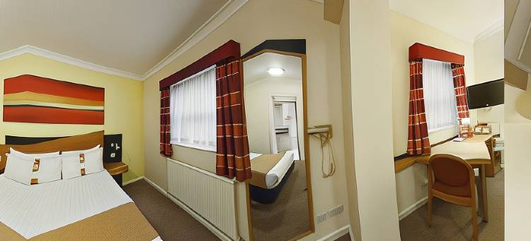 Holiday Inn Express 伦敦 - 维多利亚(Holiday Inn Express London - Victoria)图片