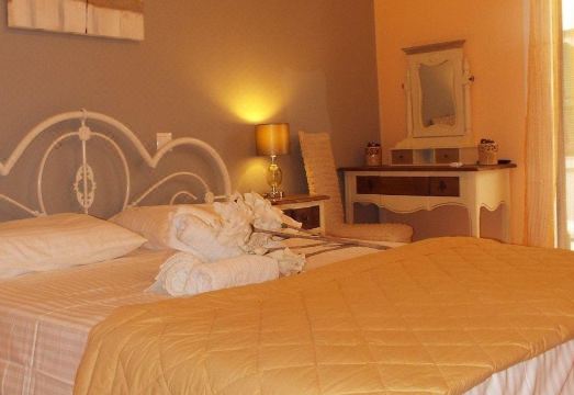 Lefkada Center Apartments Hotel Overview