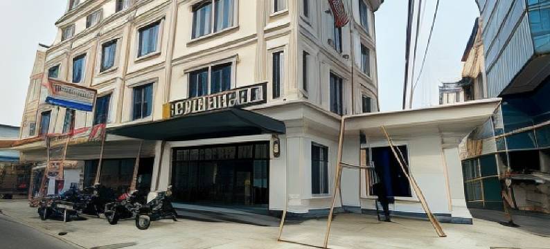 维达纳古尔法提酒店(Ghurfati Hotel Wedana)图片