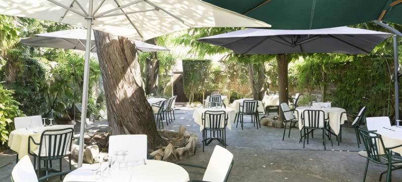 米迪酒店餐厅(Logis Hôtels - Hôtel Restaurant du Midi)图片