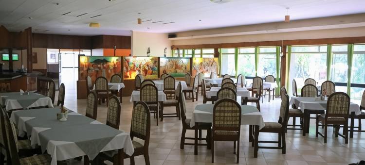 赤道酒店(Equator Hotel)图片