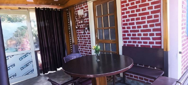 位于劳库池亚塔尔的1卧室独栋房屋-平方米|带1个独立浴室(Brijwasi homestay)图片