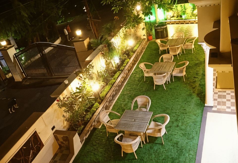 Suramya Hotel Overview