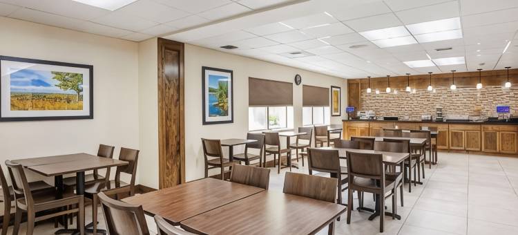 布莱克斯利波科诺贝斯特韦斯特酒店(Best Western Inn at Blakeslee-Pocono)图片