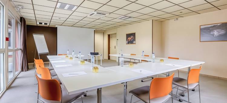 伊文思英式酒店(Brit Hotel Les Evens)图片