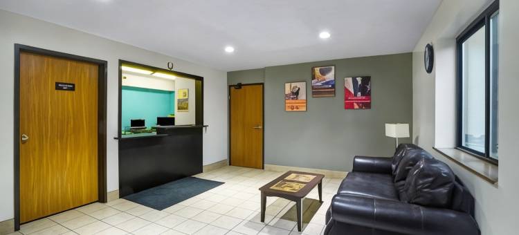 Motel 6 蒙托斯维尔，PA - 威廉斯波特(Motel 6 Montoursville, PA)图片