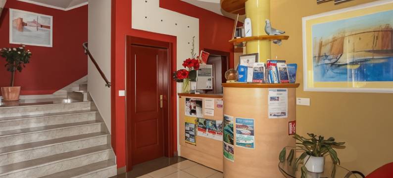 阿斯托里亚公寓酒店(Apartments and Rooms Astoria)图片