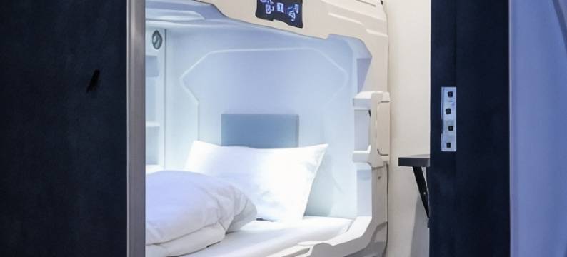 NapTapGo: Japanese Private Pod Hotel, E-City Metro图片