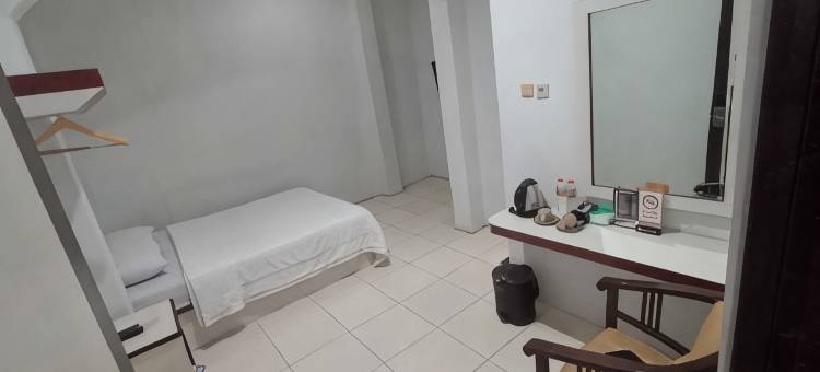库杜斯佩尔玛塔酒店(Hotel Kudus Permata)图片
