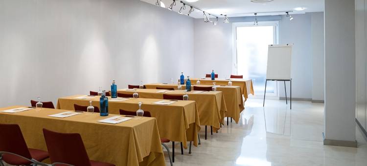 三盏灯斯考特而酒店(Hotel Sercotel Tres Luces)图片