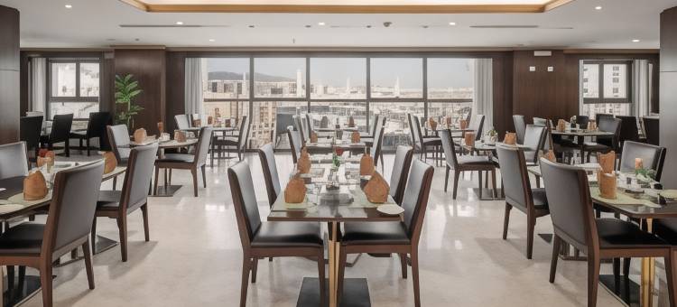 太巴千禧酒店(Millennium Taiba Hotel)图片