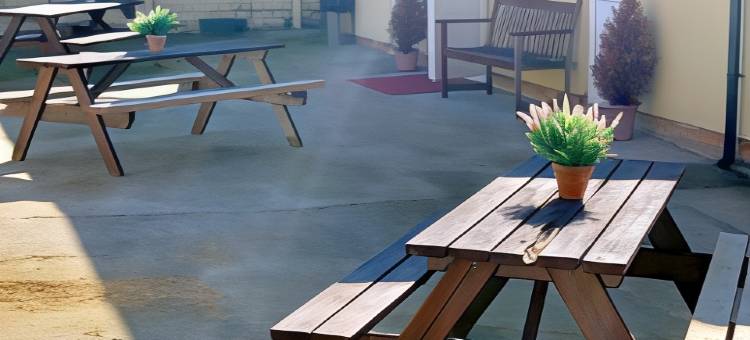 布利坍你亚酒店(Britannia Inn Hotel)图片