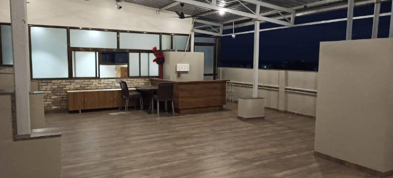 Yogiraj Exclusive Lodge图片