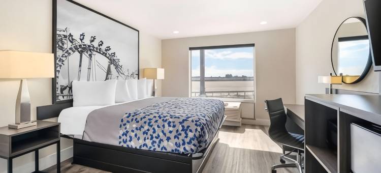 奥兰多温德姆速 8 酒店(近佛罗里达购物中心)(Super 8 by Wyndham Orlando Near Florida Mall)图片