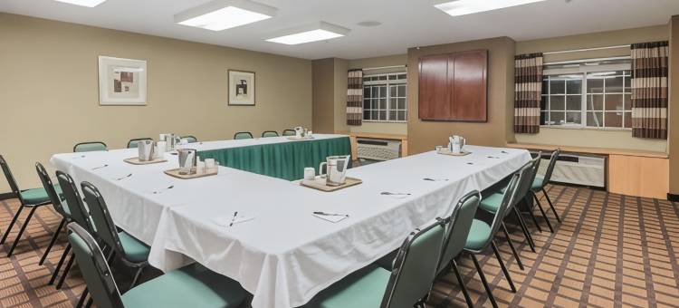 西切斯特温德姆麦客达酒店(Microtel Inn & Suites by Wyndham West Chester)图片