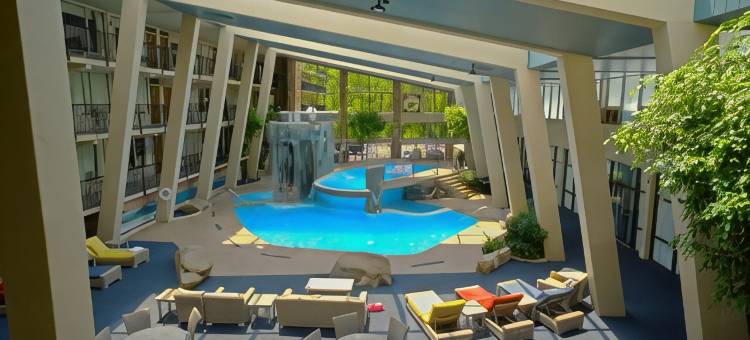 格兰斯通旅舍(Glenstone Lodge)图片