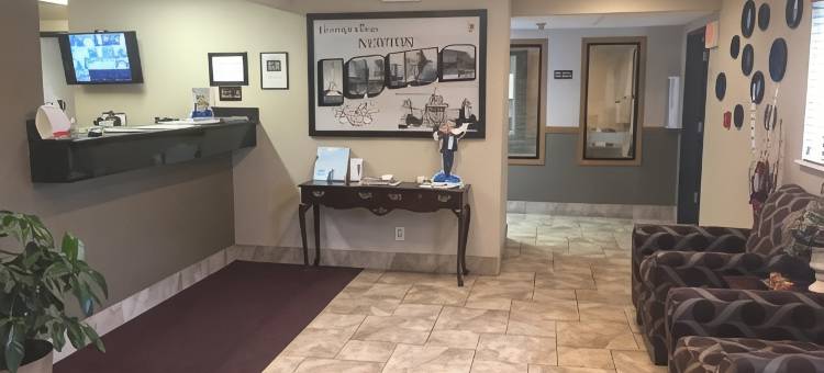 牛顿温德姆速8酒店(Super 8 by Wyndham Newton)图片