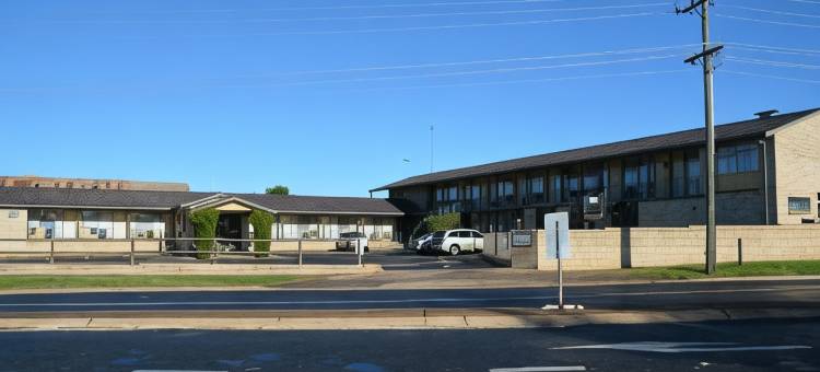 阿德里安汽车旅馆(Adrian Motel)图片