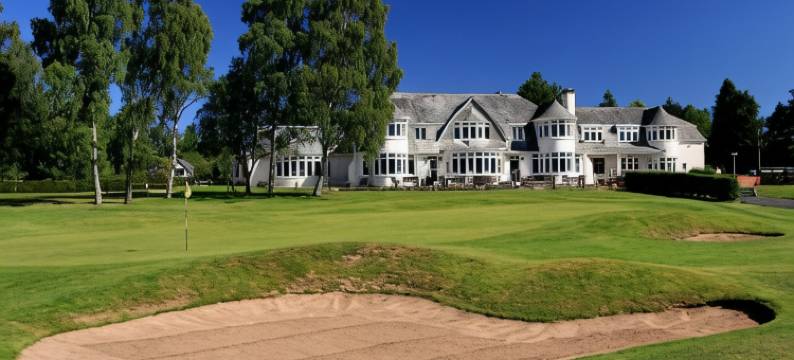 梅卢尔亚姆斯酒店及餐厅(Meikleour Arms Hotel & Restaurant)图片