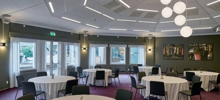 布罗斯斯堪迪克广场酒店(Scandic Plaza Borås)图片