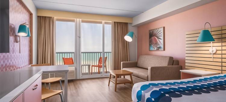 Golden Sands Carolina Beach Oceanfront, Tapestry by Hilton图片