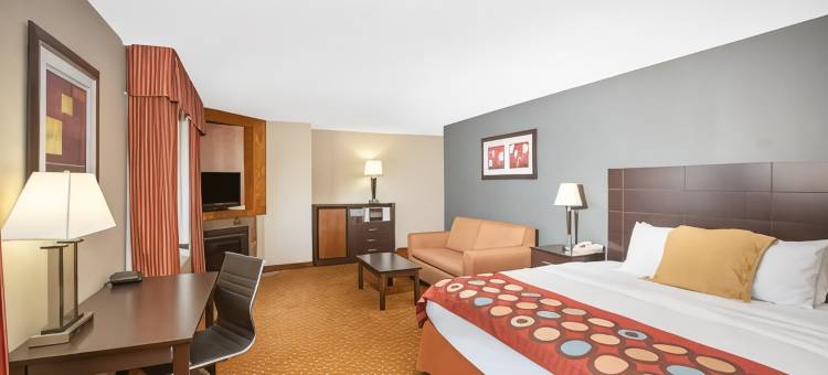 科拉尔维尔美吟温德姆酒店(AmericInn by Wyndham Coralville)图片