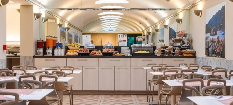 瓦雷泽水晶酒店(Crystal Hotel Varese)图片