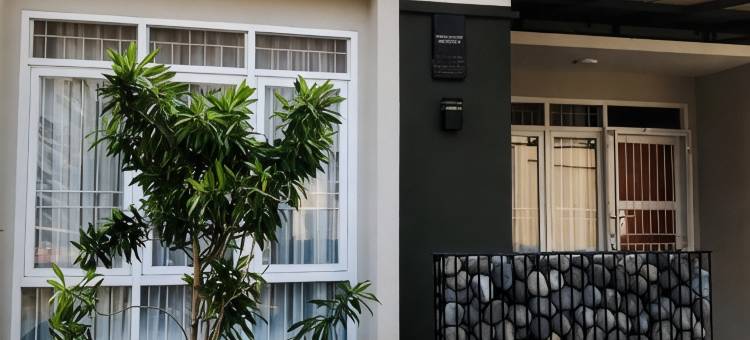 Shakilla House 6B Blok J-02 Syariah Cigalumpit Cianjur图片