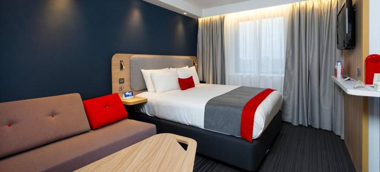 伦敦鲁顿机场智选假日酒店(Holiday Inn Express LONDON - LUTON AIRPORT by IHG)图片