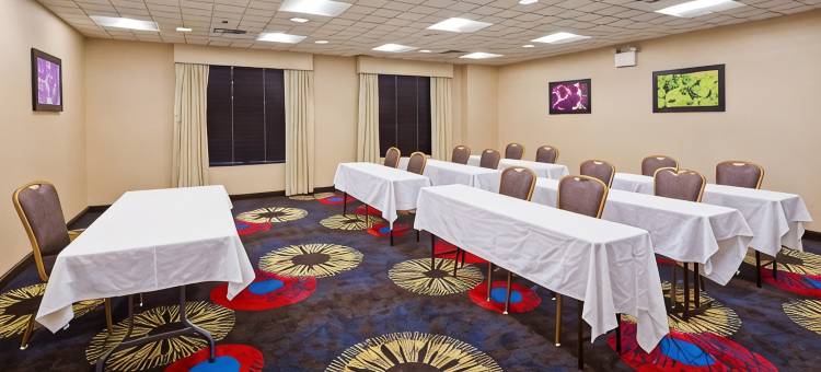 圣保罗东舒适酒店(Comfort Inn Saint Paul East)图片